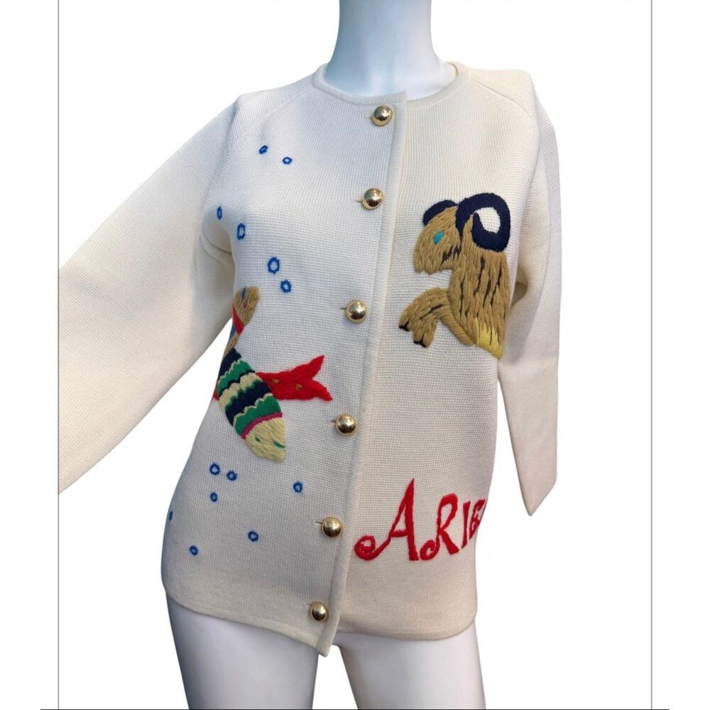 Leroy Knitwear Vintage 60’s Aries Zodiak Embroidered Sweater Women’s Size Small